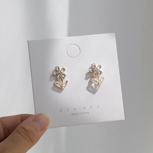 925 needle flower earnail women simple small design sense earrings in 2021 new tidal earclip without earhole women