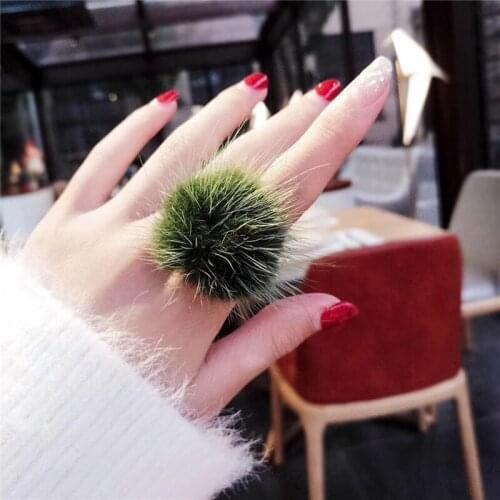 Resizable Fluffy Mink Fur Ball Pompom Ring Boho Genuine Soft Leather Party Cocktail Rings for Women Adjustable Size Fashion Gift