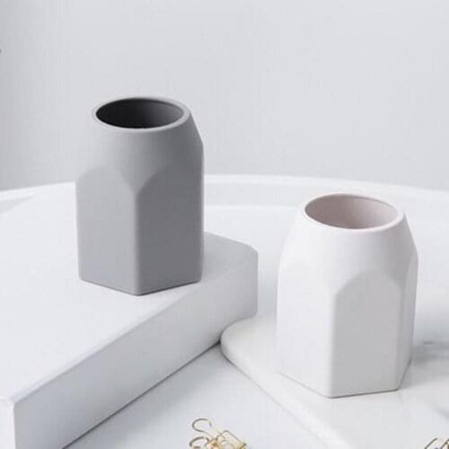 Desktop Soft Silicone Solid Color Pen Holder Organizer Stationery Accessory is Wear-Resistant and Anti-Falling Elasticity