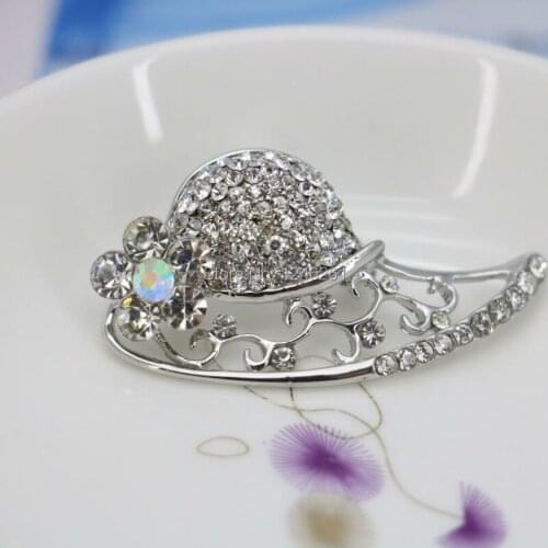 Shining Rhinestone Brooch Pins Hat Breastpin Flower Brooches Crystal Glass Beaded For Women Girls Accessories Ornaments 23*44mm