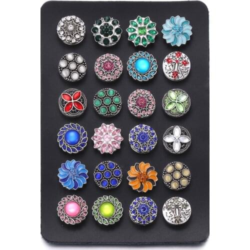 New Snap Button Jewelry Black Leather Snap Display for 24pcs 18MM & 12MM Snap Buttons Jewelry Display Soft Displays Holder