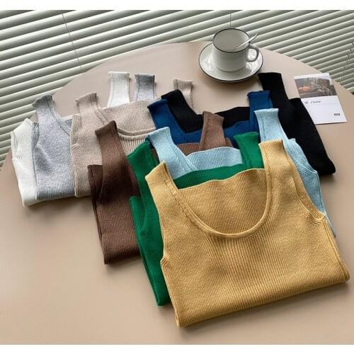 Melly Feng Women's Tops & T-Shirts