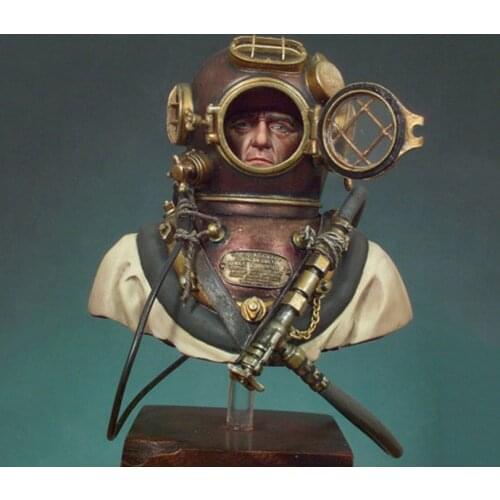 Self-assembled New Unassembled 1/10 ancient man officer bust Resin Figure Unpainted Model Kit