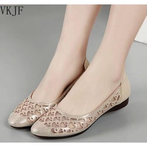 Mesh Hollow Shoes Summer 2021 New Flat-bottomed Rhinestone Womens Slip-resistant Mesh Baotou Sandals for Mothers