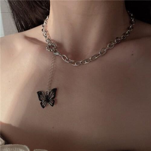 Fashion Womens Metal Butterfly Pendant Necklace 2021 Dark Hip Hop Ornament Personality Trendy Jewelry Accessories