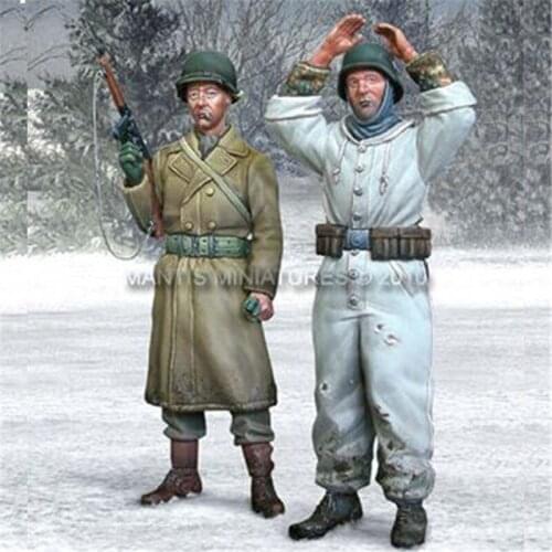2pcs Resin Figure 1/35 Scale Model Kit WWII Surrendered Soldier GK Assembly Models Kit Resin Colorless Self-Assembled Toy NO.35