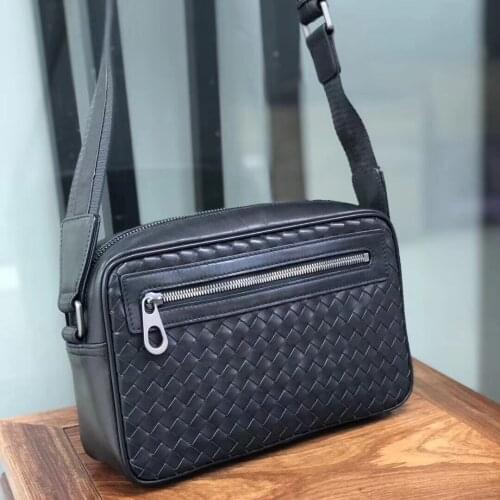 Genuine Cowhide Leather Weave Messenger Bag in Woven Youth Calfskin Mini Crossbody for Men Casual Top Quality Chic Black Bags