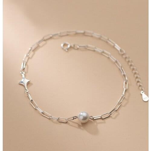 EFIMERO Bracelets On The Leg