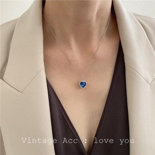 Korean Retro Geometric Heart-Shaped Necklace Fashion Commuting Tide Pendant Necklace Ladies Party Jewelry