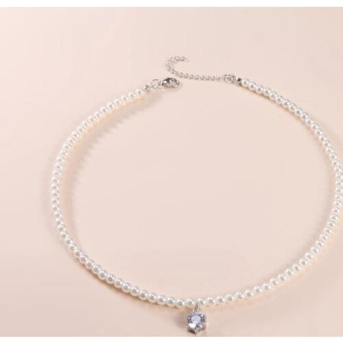 Retro Pearl Clavicle Chain Casual Romantic Design Round Crystal Pendant necklace for Women Korean Fashion Party Jewelry Gifts