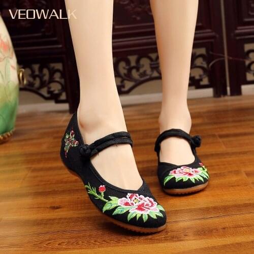 Veowalk Flower Embroidery Women Canvas Mary Jane Shoes Vintage Cotton Fabric Embroidered Ballerina Flats for Elegant Ladies