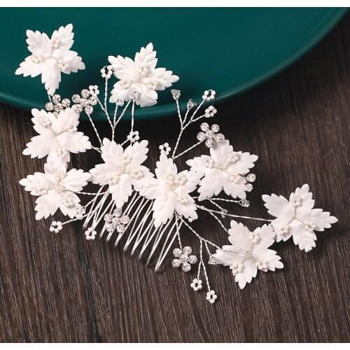 Elegant White Flower Hair Accessories Wedding Head Jewelry Pearl Rhinestone Flower Comb Wedding Accessories For Bride Decoration