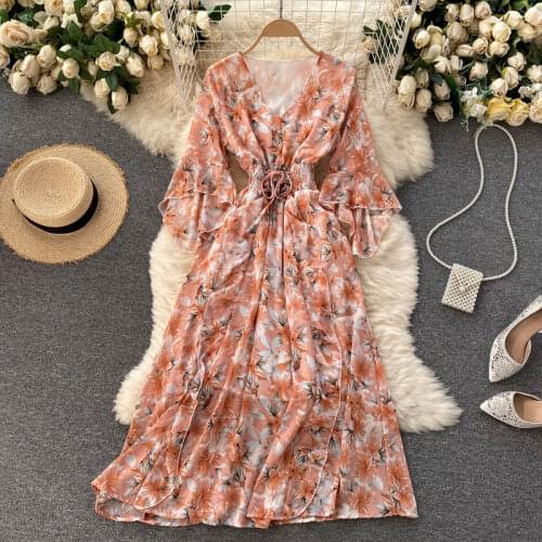 Fairy Holiday Dress 2021 New Spring and Summer Womens Temperament V-neck Tie Waist Sweet Floral Beach Skirt Tide