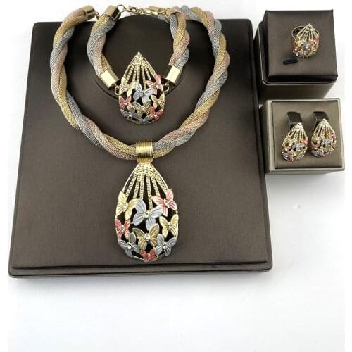 Sakura Love Africa Jewelry Set Glamour Bride Fashion Butterfly Color Matching Bracelet Necklace Earrings Banquet Wedding Gift