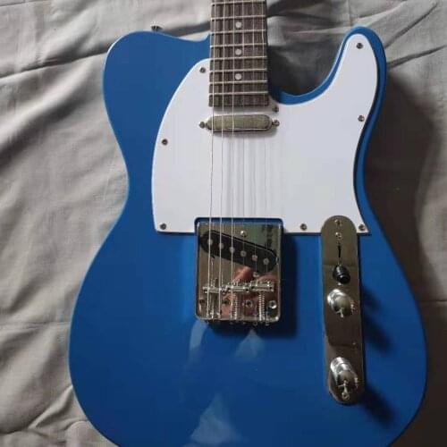 New product release, four-color optional, fashionable six string electric guitar, our store can customize any style of electric