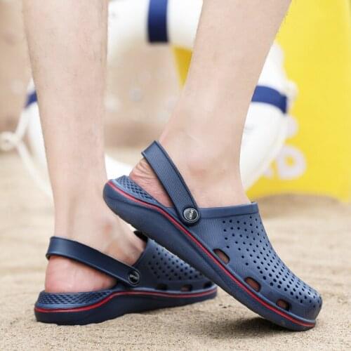 Sandals PVC Lightweight Hollow Beach Slippers Non-slip Men Women Garden Clog Shoes
