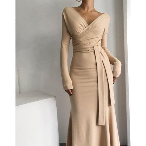 V Neck Black Belt Pollover Knitted Knitwear Warm Thick Woman 2021 Casual Winter Sweater Dress Women Solid Autumn Dresses Korean