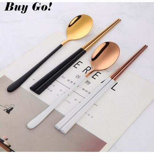 1set Korean Reusable Spoon Dinnerware Set Stainless Steel Tableware Set Golden Hashi Chopsticks and Spoon Set Metal Sushi Sticks