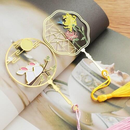 Brass Hollow Bookmark Pages Tassel Fan Book Clip Pagination Stationery Folder Metal Book Marks Office School SupplY Retro Gifts
