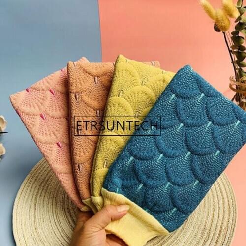 50pcs 3D Scale Mermaid Bath Glove Shower Spa Exfoliator Body Cleaning Scrub Mitt Rub Dead Skin Removal