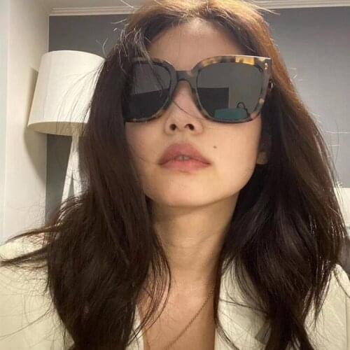 Vintage Oversize Square Sunglasses Women Luxury Brand Big Frame Women Sun Glasses Black Fashion Gradient Female Glasses Oculos