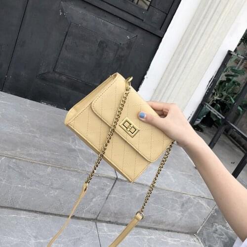 Small bag women 2019 new Korean version of diamond chain small square bag fashion Joker foreign style shoulder Messenger bag
