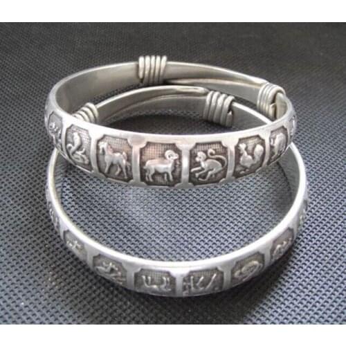 OLD HANDWORK MIAO SILVER CARVED LUCKY CHINESE ZODIAC ADJUST BRACELET BANGLE