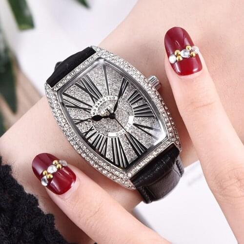 Watches Hot jiu tong xing Studded Drill Ms. Belt Watch Waterproof Leisure Fashion Quartz Watch