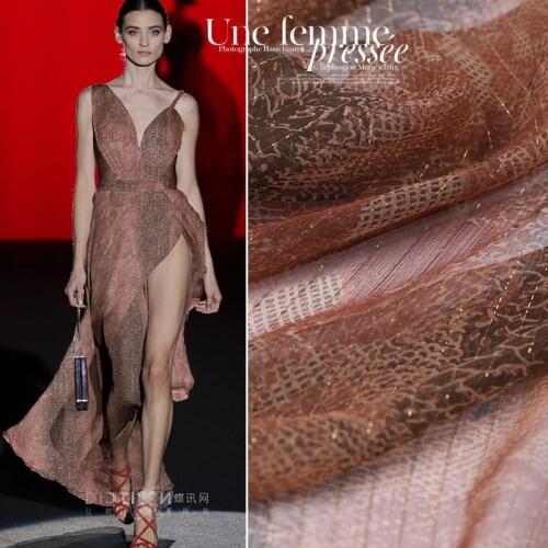 New high-end serpentine gold thread silk fabric spring and summer thin silk dress fabric