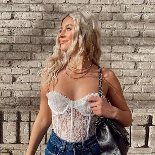 QICIUS Sexy Lace Crop Tops Tees Women Summer Backless Cami Top Party Clubwear Aesthetic Vintage Roupas Femininas Cropped Vest