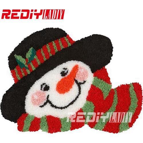 DIY Carpet Rug Snowboy Hat Latch Hook Rug Kits Crocheting Tapestry Printed Canvas Cushion Set for Embroidery Unfinished Crafts