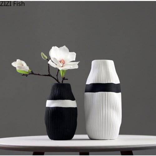 Creative Distortion Ceramic Vases Black White Flower Arrangement Desk Decor Ornaments Flowers Vase Home Decoration Modern