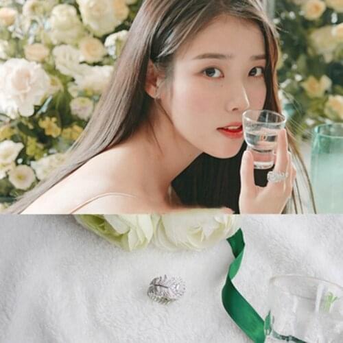 Iu 2021 fashion new Angelababy same feather ring light temperament adjustable high quality ring female for women