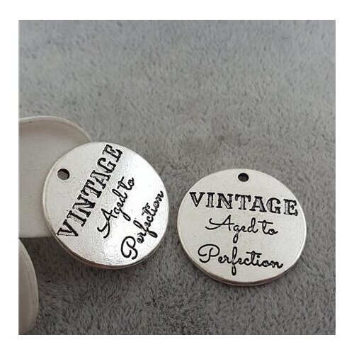 High Quality 20 Pieces/Lot Diameter 25mm Letter Printed vintage aged to perfection Round Disc Words Message Charm Pendant