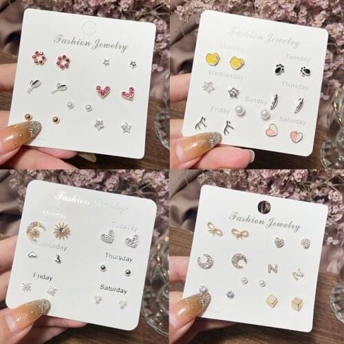 KISS WIFE Korean Cute Crystal Pearl Star Moon Small Rhinestone Stud Earrings For Women Geometric Earrings 2021 Trend Jewelry