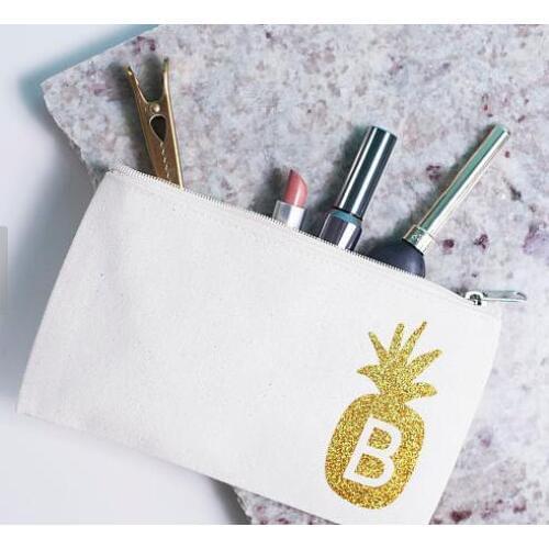 Custom initials Tropical Pineapple Bridesmaid wedding Makeup comestic Bags Unique Gift for Hen Party purses travel Pouches