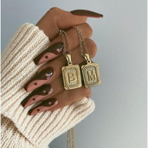 Gold Stainless Steel Initial Necklace For Women Girls Letter A-Z Square Alphabet Choker Necklaces Charm Water-Wave Jewelry Gift