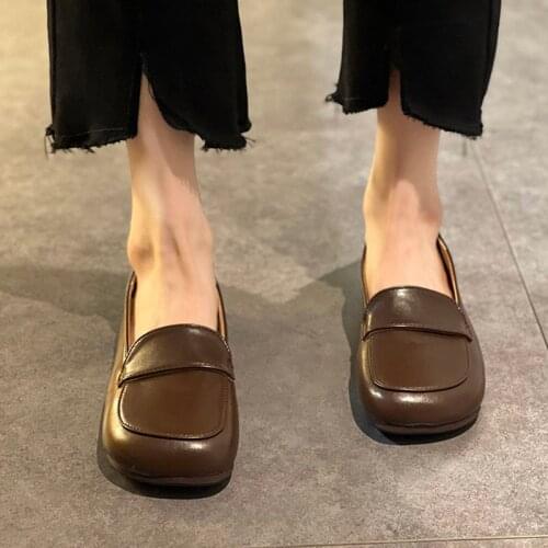Women Flats Square Toe Slip on Shoes Black Loafers White Boat Shoes Brown Comfortable Ladies Shoes Zapatos Mujer Autumn 9307L