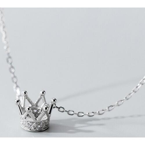 MloveAcc S925 Sterling Silver Chain Queen Crown Pendant Necklace Female Elegant Jewelry Gift for Women Girls