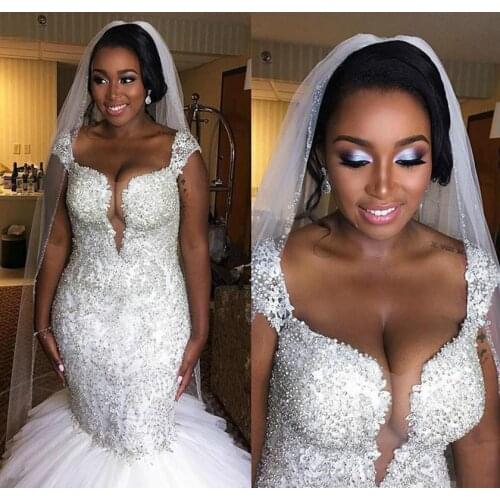 Tulle Plus Size Sexy Luxurious Sparkly Cap Sleeve Crystal African Beaded Wedding Dress Tiered Ruffle Bridal Gowns Robe De Mariee