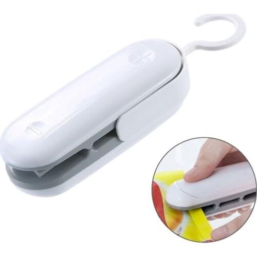 Mini Plastic Packaging Bag Sealing Clips Cutting Machine Portable Hand Pressure Heat Vacuum Bag Clips with Hook Battery Power