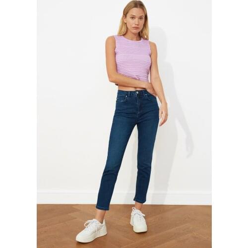 Trendyol High Waist Slim Fit Jeans TWOSS21JE0020