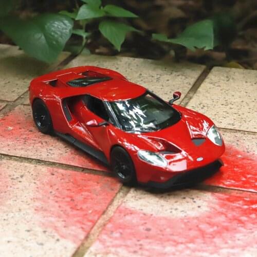 WELLY 1:24 2017 Ford GT Alloy Luxury Vehicle Diecast Pull Back Cars Model Toy Collection