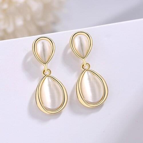 Hot Selling Moonlight Opal Tears Totem Earrings Gift Pendientes Oorbellen Boucle D'oreille Femmes New Ins Fashion Free Shipping