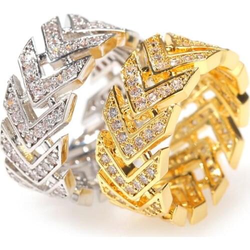 Hip Hop Micro Pave AAA Cubic Zirconia Bling Iced Out Arrows Shape Rings Gold Silver Color For Women Men Fashion Jewelry Gifts