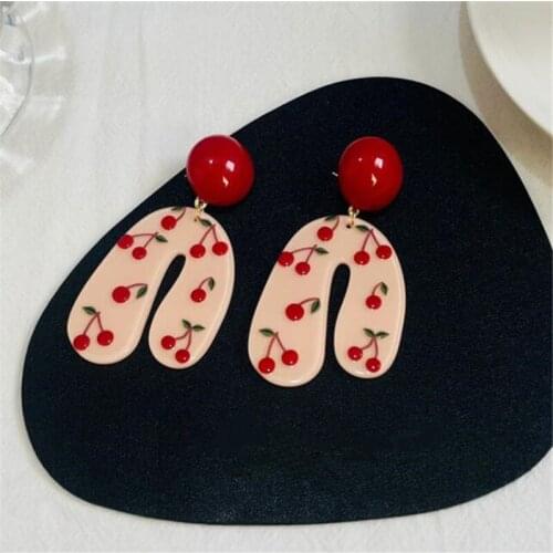 Sweet Cute Girl Cherry Acrylic Earrings Summer Beach Womens Stud Earrings Elegant Fashion Jewelry Gifts
