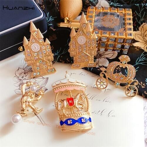 2020 New Romantic Colorful Zircon Pearl Castle Pumpkin Carriage Carousel Clown Brooch Collar for Women Accessories Party Jewelry