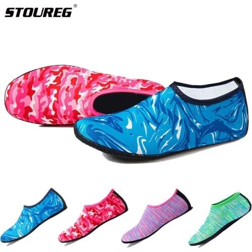 STOUREG Footwear