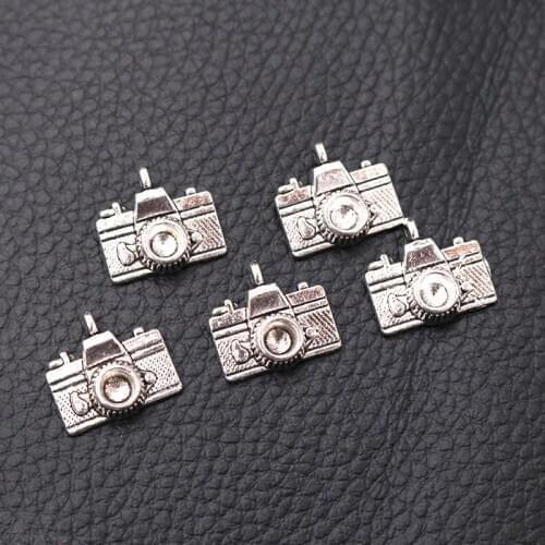 12pcs/lot Silver Plated Retro Camera Charm Metal Pendants DIY Necklaces Bracelets Jewelry Handicraft Accessories 14*15mm P127