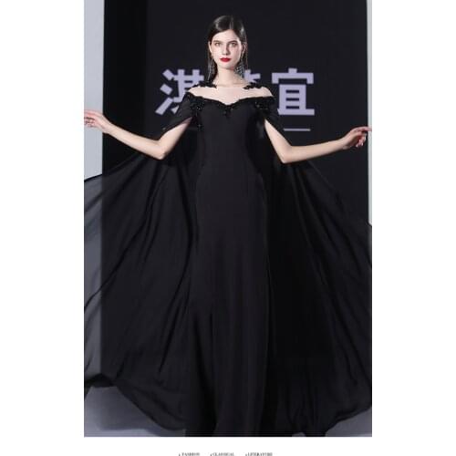 Luxury black/red mermaid cloak long dress beading medieval Renaissance Victoria dress gown/EVENT